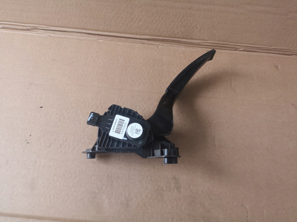 фото №2, Ford ranger lift 17r 3.2 tdci педаль газу