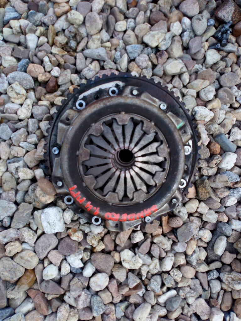 фото №1, Dacia sandero 1.4 mpi зчеплення диск повний