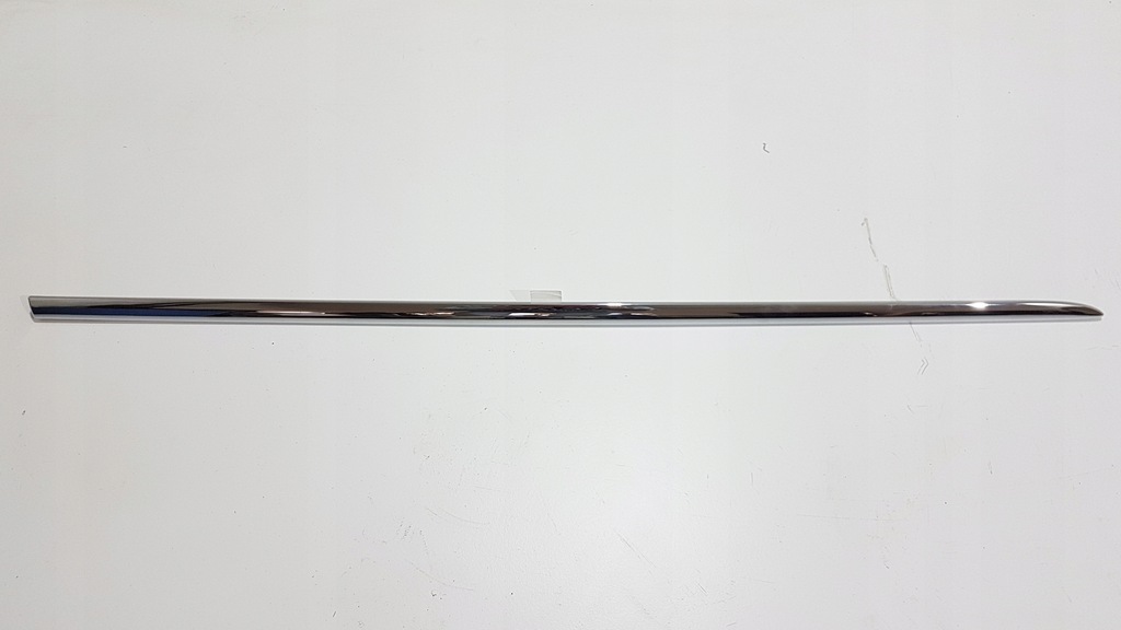 фото №1, Молдинг двері права перед ford mondeo mk5 titanium