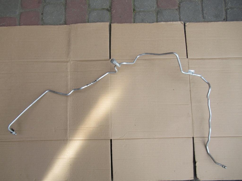 фото №1, Nissan pulsar шланг кондиціонер 924403zn0a