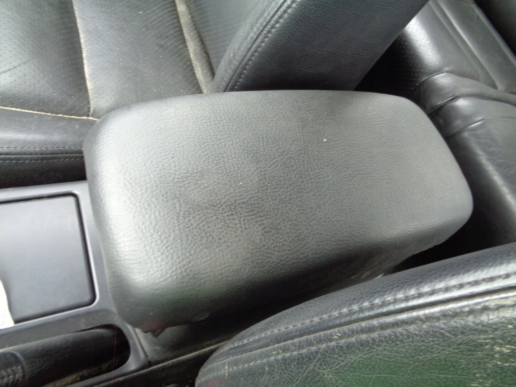 фото №1, Крышка бардачка подлокотник mazda 6 i gg 02-05