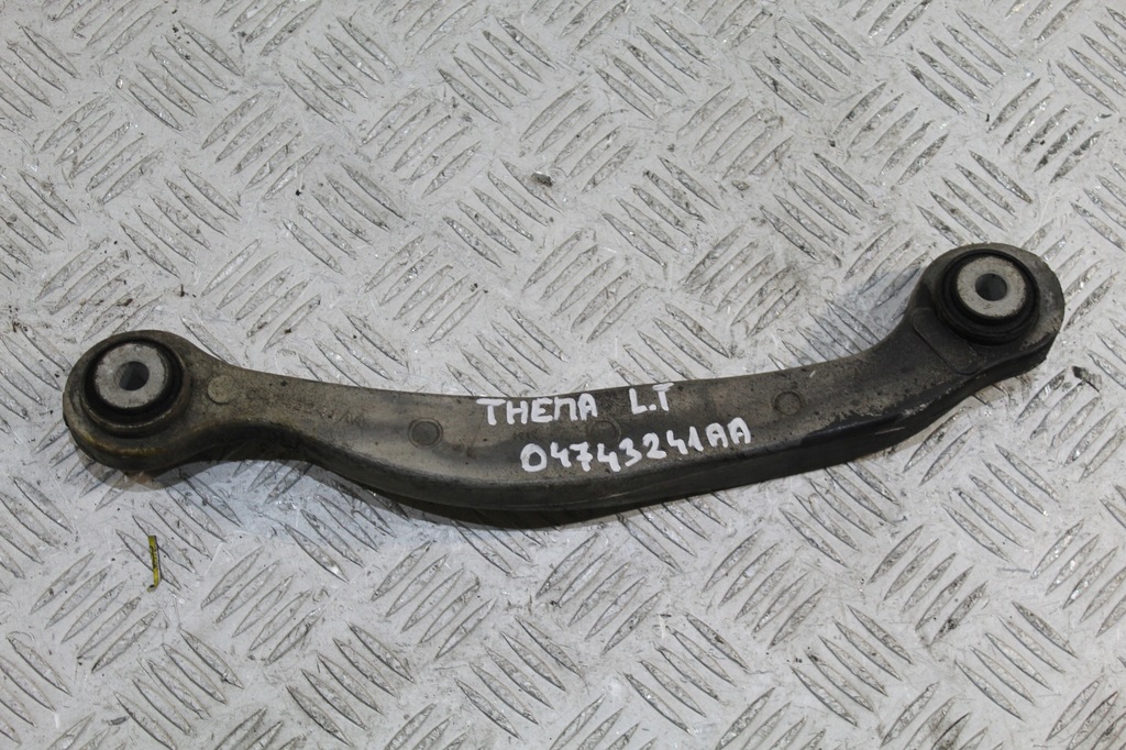 фото №1, Важіль лівий задня lancia thema ii 04743241aa