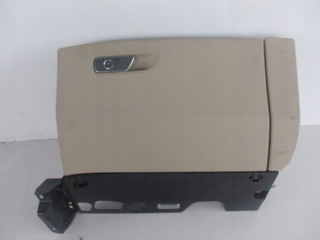 фото №1, Бардачок консоли audi q7 4m0 16r