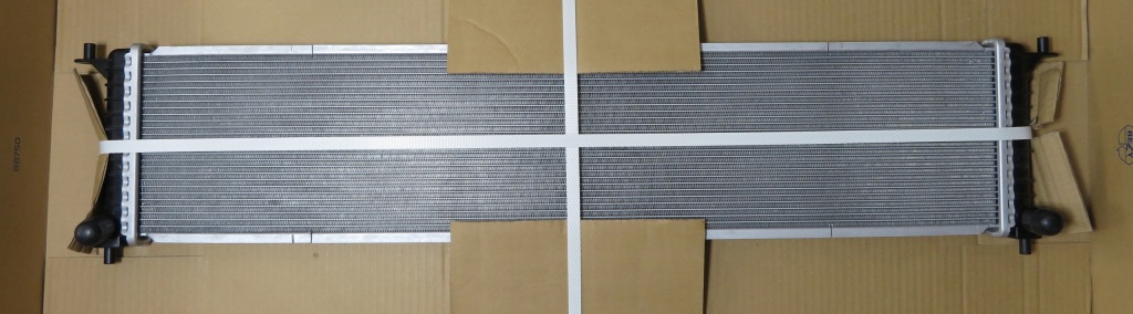 Купить Радиатор воды tesla s 2012 - 2020 600737200a