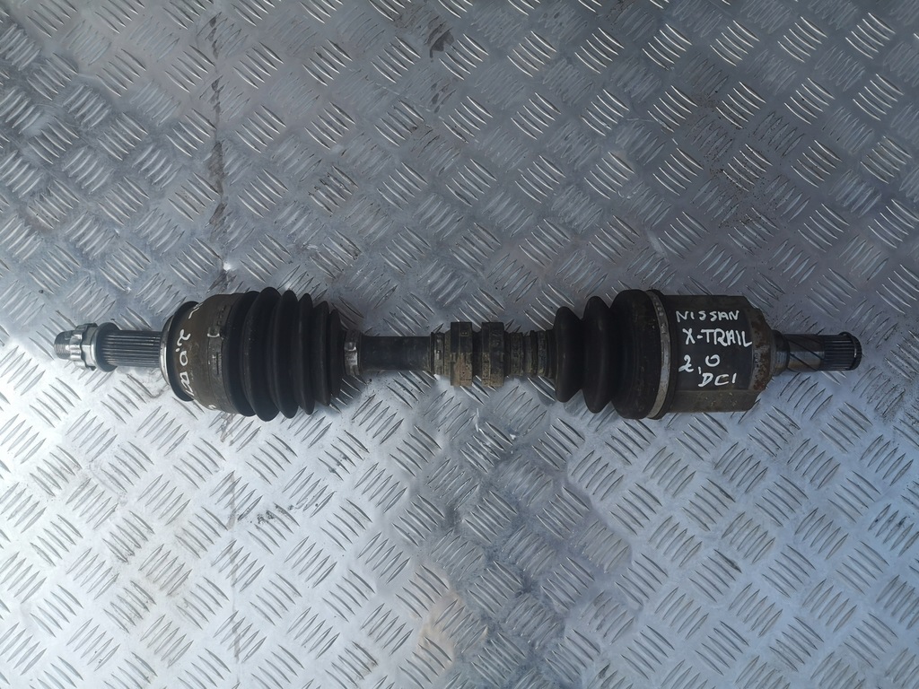 фото №1, Nissan x-trail t32 2.0 dci 4x4 приводной вал левая