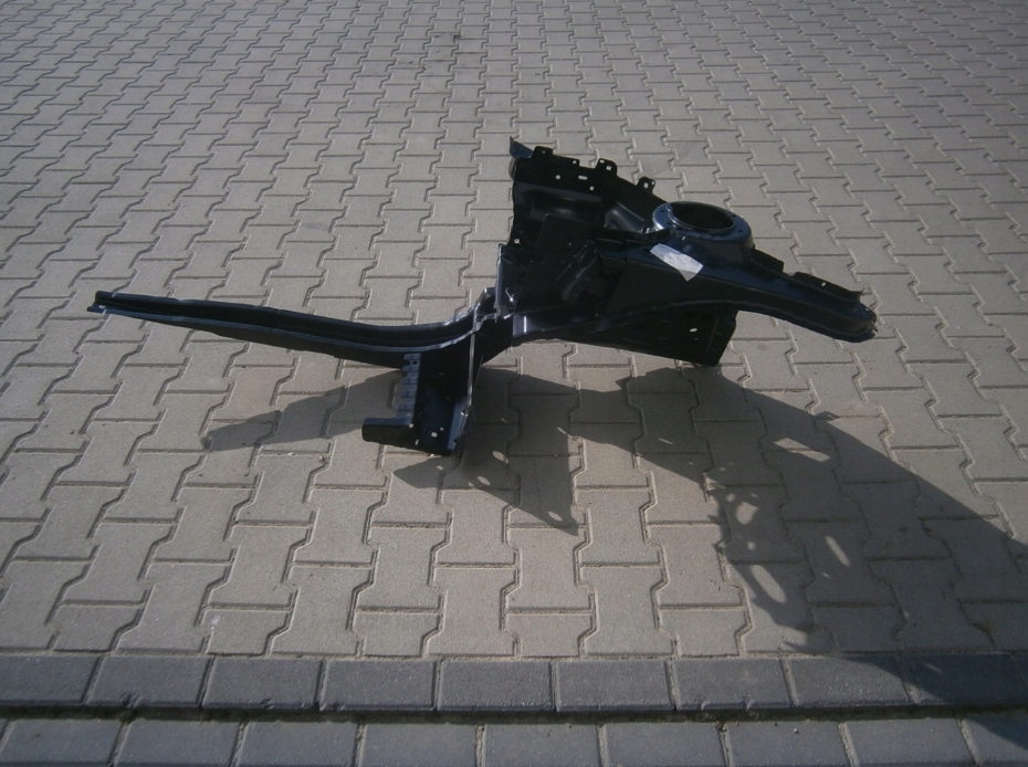 фото №3, Чверть права лонжерон підкрилок bmw f20 f21 nowa