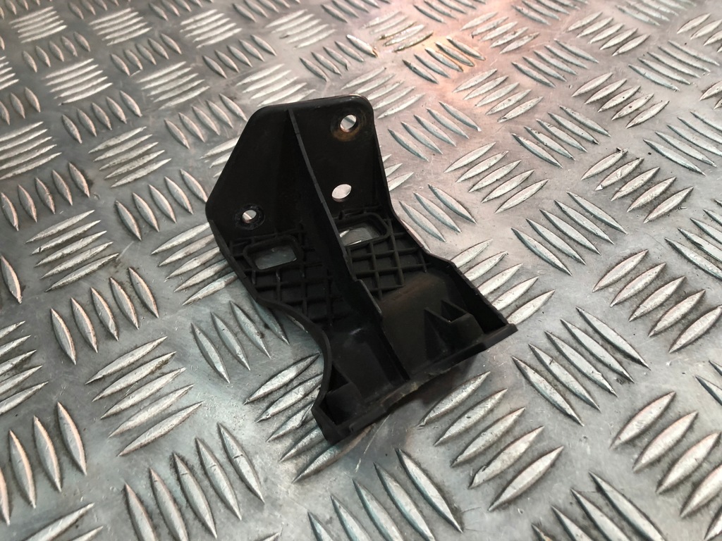 фото №1, Mercedes ml w164 кронштейн розпилювача правий