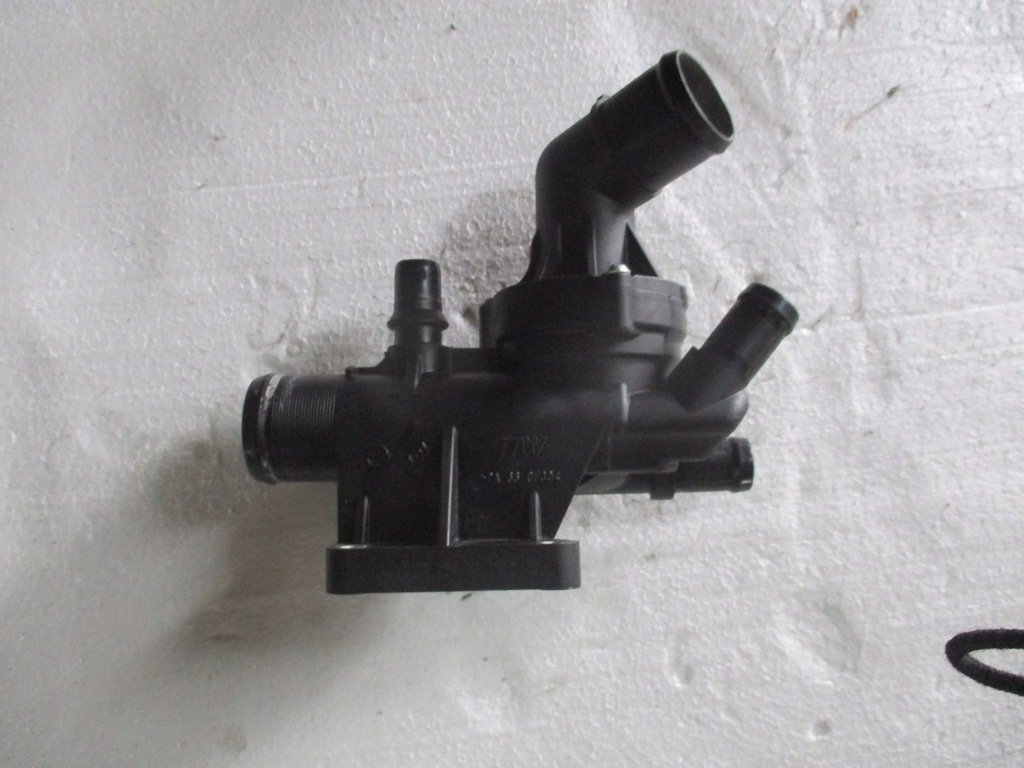 фото №1, Корпус термостат 110618527r