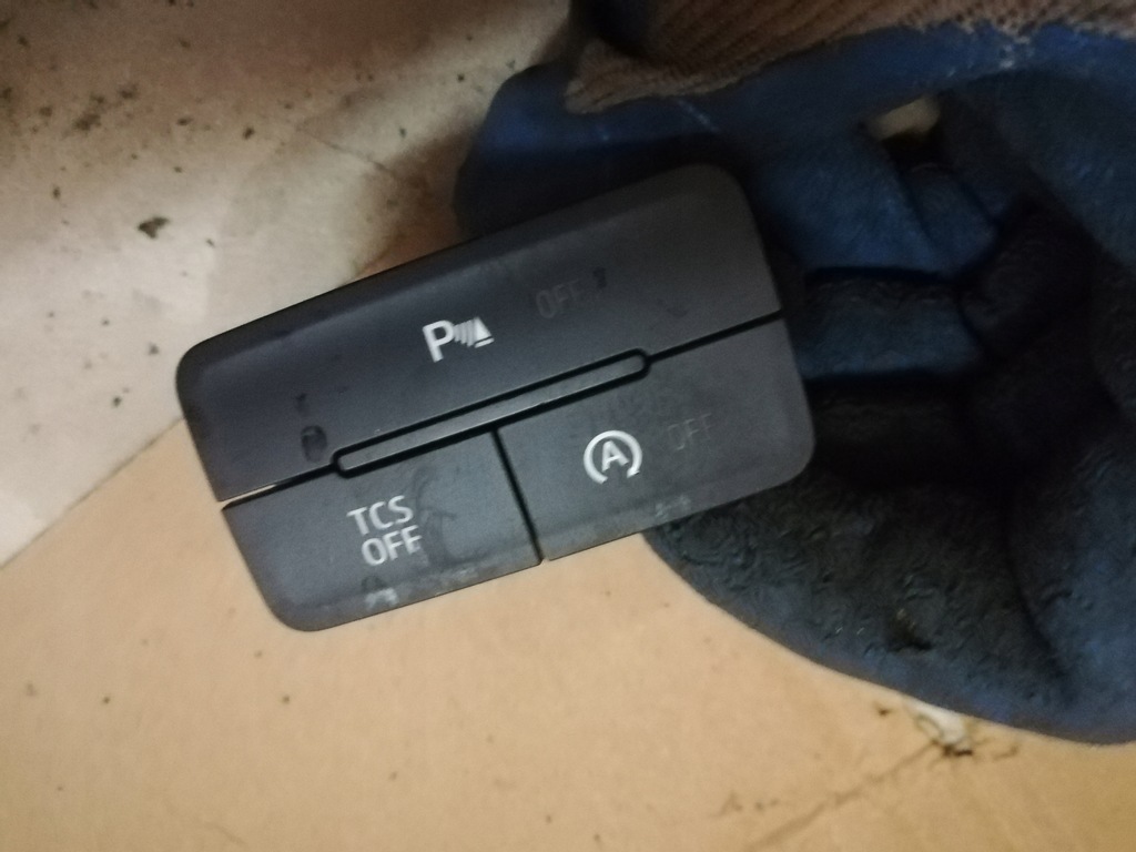 фото №1, Ford ecosport lift кнопка выключатель tcs pdc