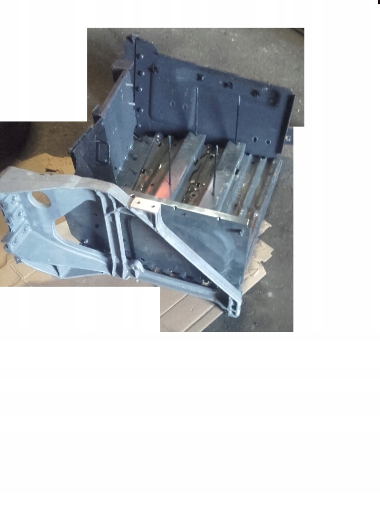 фото №1, Коробка кронштейн основание аккумуляторов volvo fh4