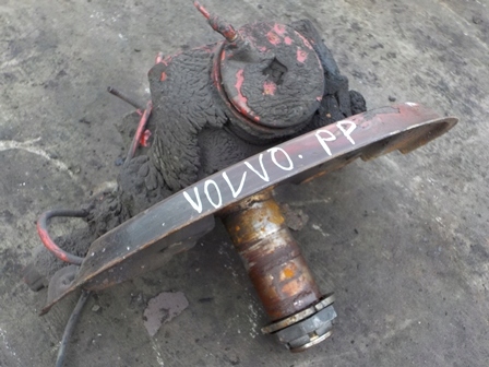 фото №1, Volvo fh 12 13 поворотный кулак правая