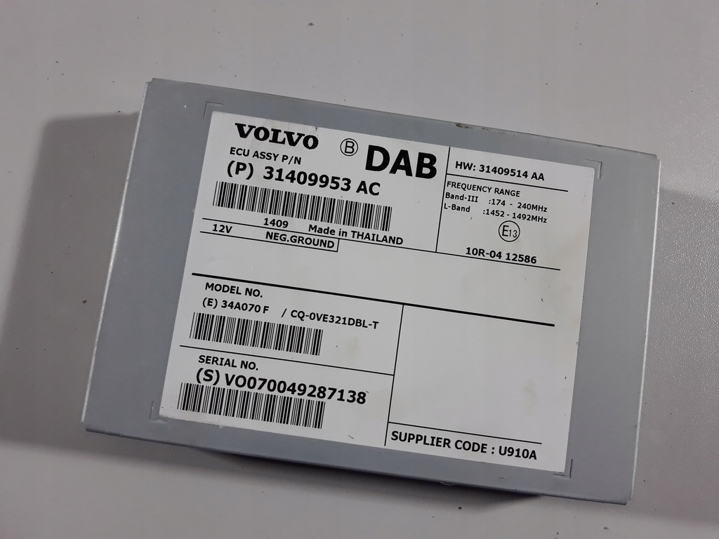 фото №8, Volvo v40 12- тюнер радио 31409953