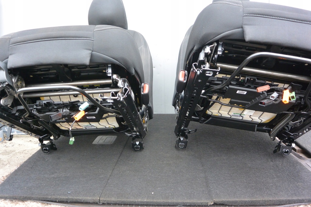 фото №15, Сиденья подогрев заднее сиденье обшивки volvo v60 lift