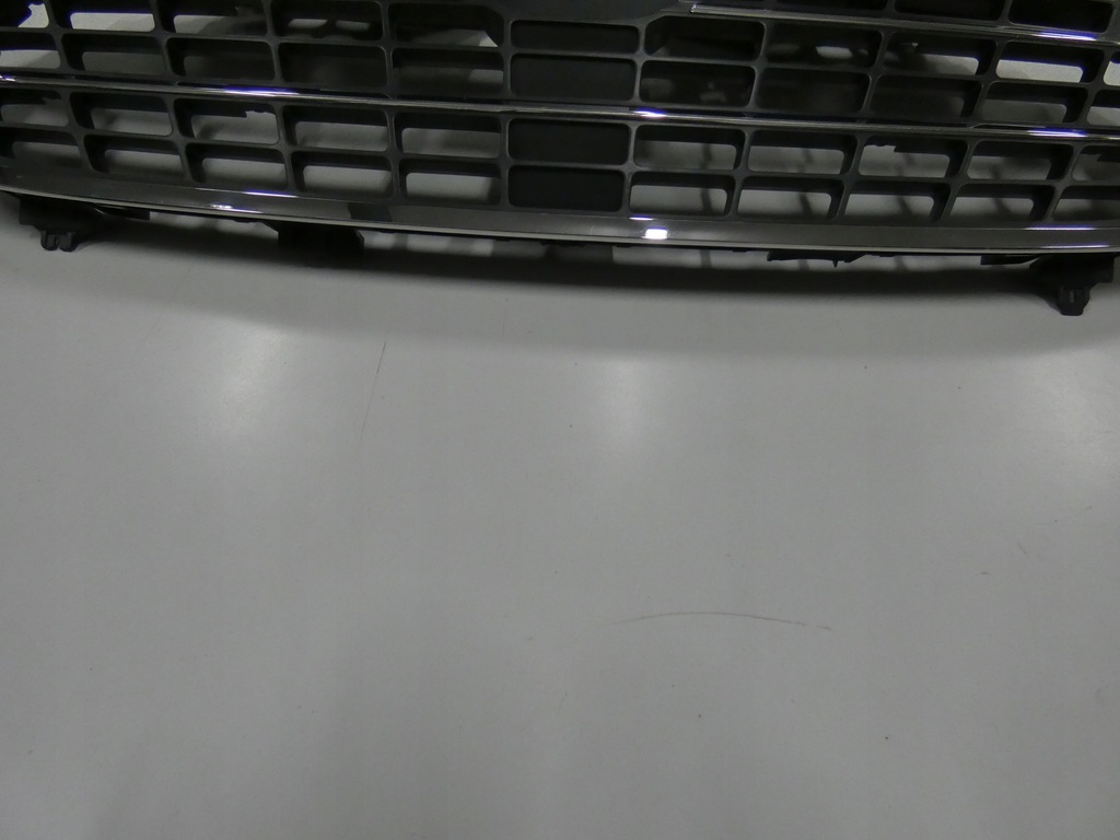 фото №2, Решётка радиатора, решётка радиатора renault trafic lift