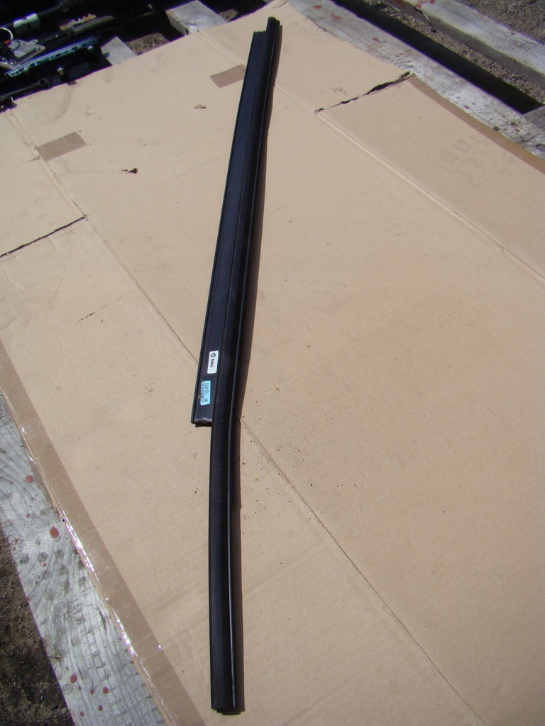 фото №1, Audi a5 coupe 8t молдинг дверь правая