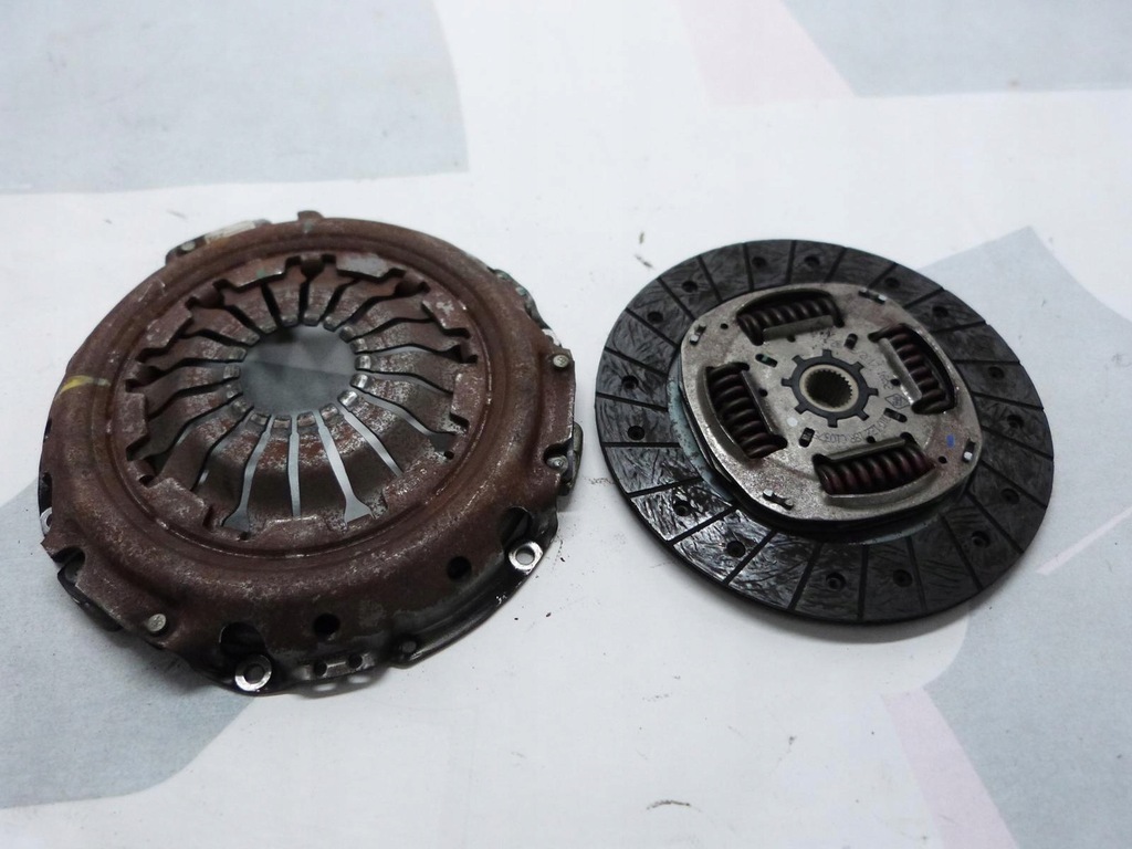 фото №1, Renault smart forfour ii 0.9 tce сцепление диск прижим