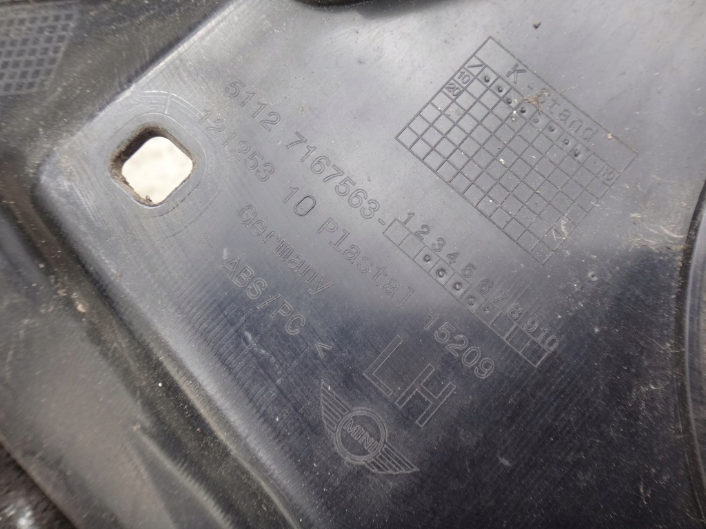 фото №2, Направляющая бампера левый задняя задние mini clubman r55