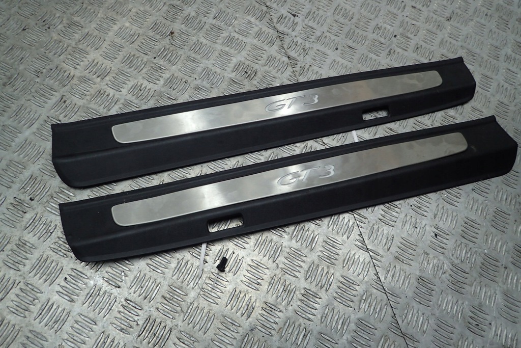 фото №1, Porsche 991 911 gt3 накладки порогові підсвічувані