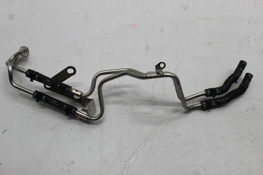 Купити Vw golf 7 трубки патрубок води 04c121497f 04c122447c