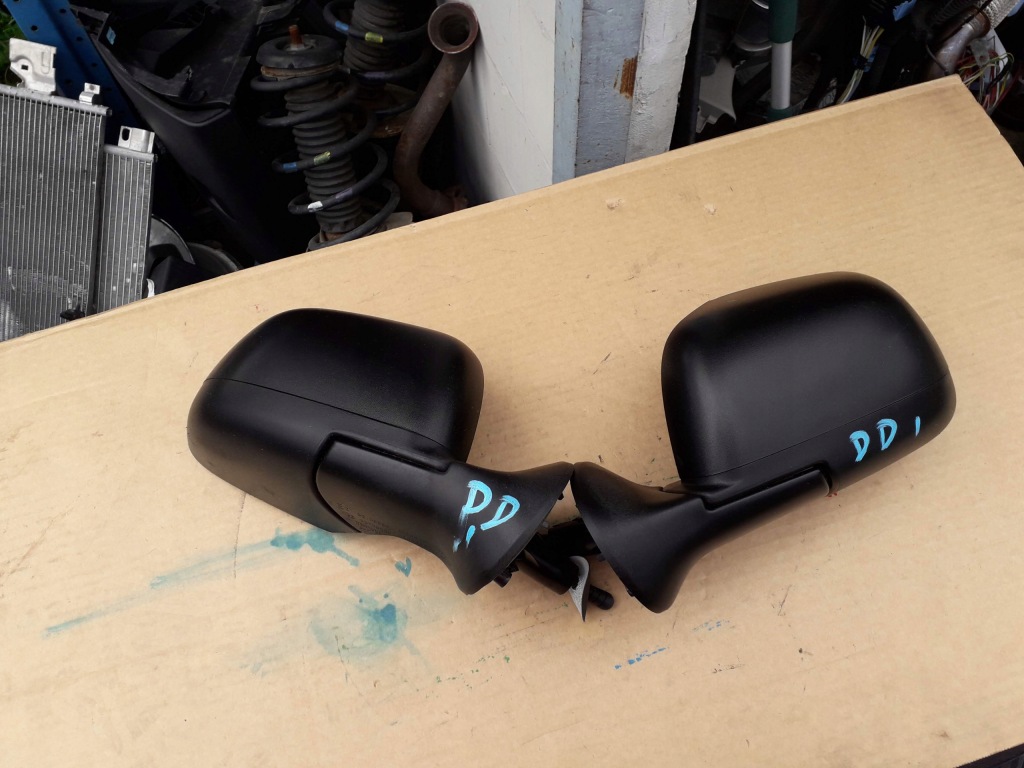 Купити Дзеркало механічний dacia duster 09- оригінал