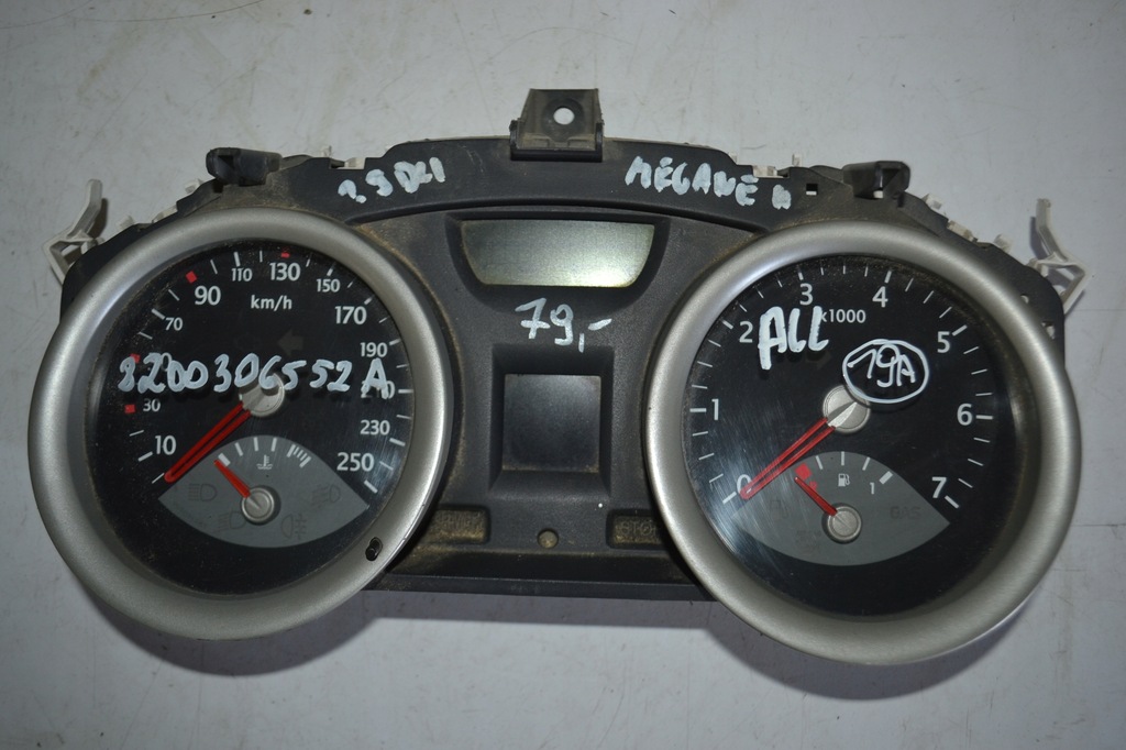 фото №1, Счетчик приборы renault megane ii 1.9 dci