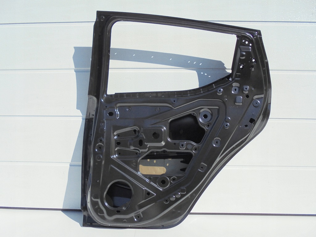 фото №13, Nissan micra k14 17- дверь правое задние 821005fa5j