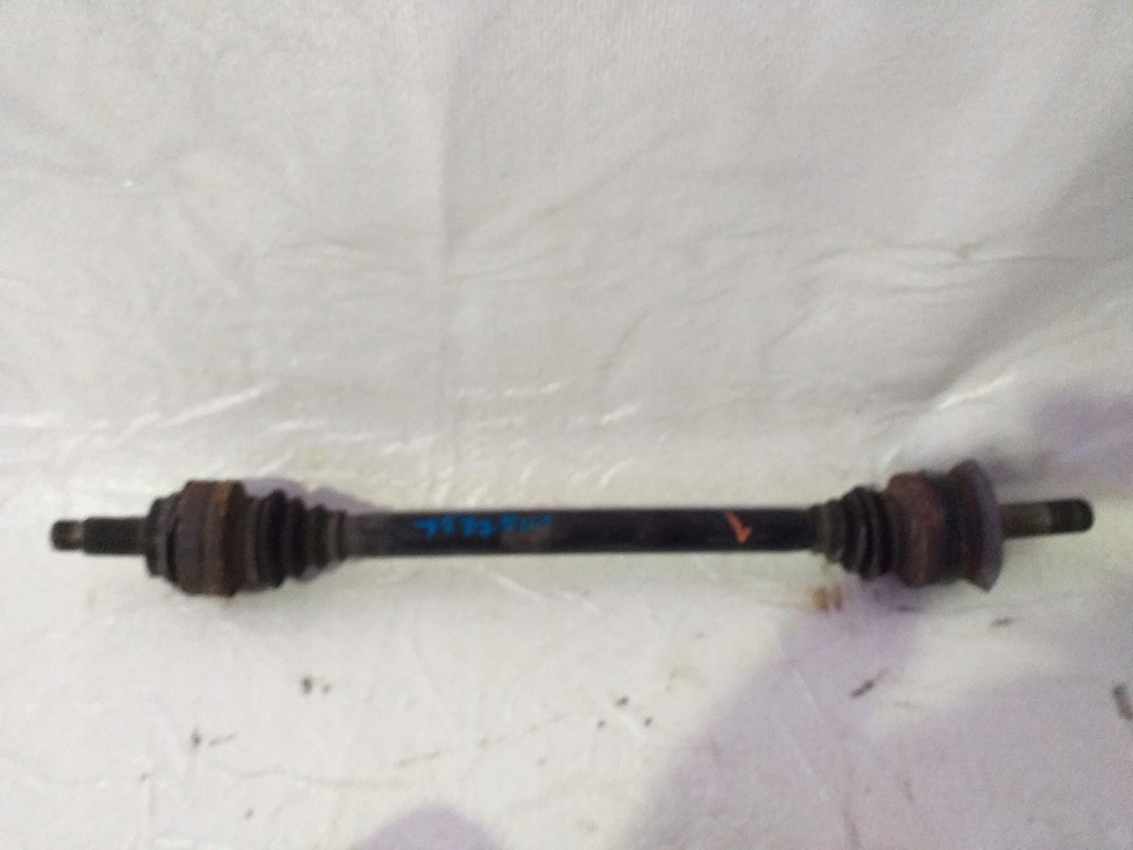 фото №1, Bmw f01 f02 f07 f12 приводной вал задняя задняя правая 7577508