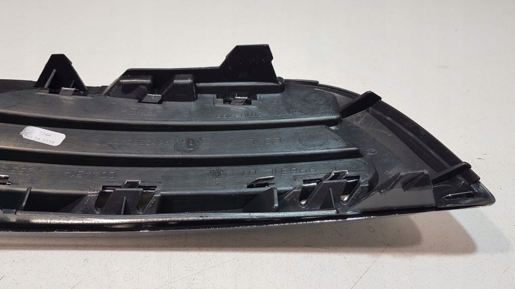 фото №7, Решётка бампера citroen c3 picasso левая 9682332477