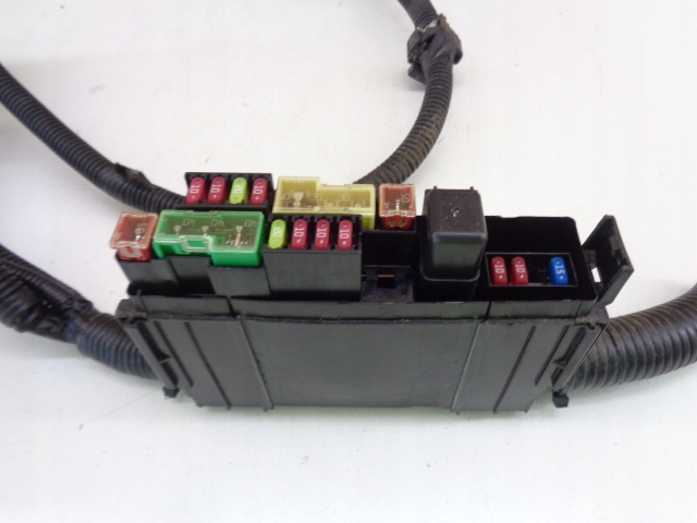 фото №5, Nissan leaf корпус коробка запобіжників