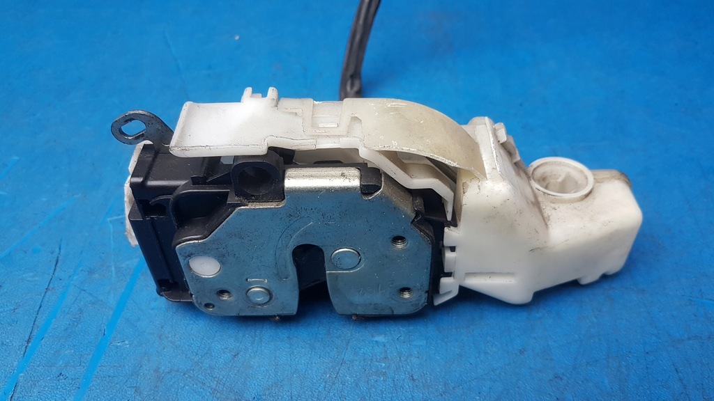 фото №8, Центральный замок дверь перед alfa romeo brera eur