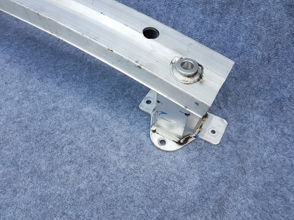 фото №3, Jeep renegade 2014- балка бампера задняя оригинал pń