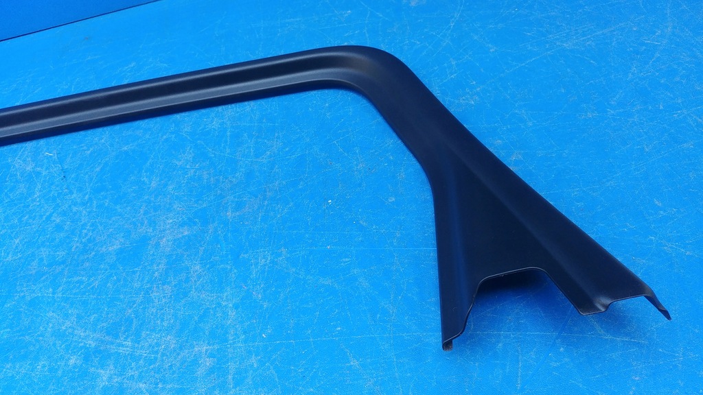 фото №15, Porsche оригинальный номер 7p0867672 7p0867685