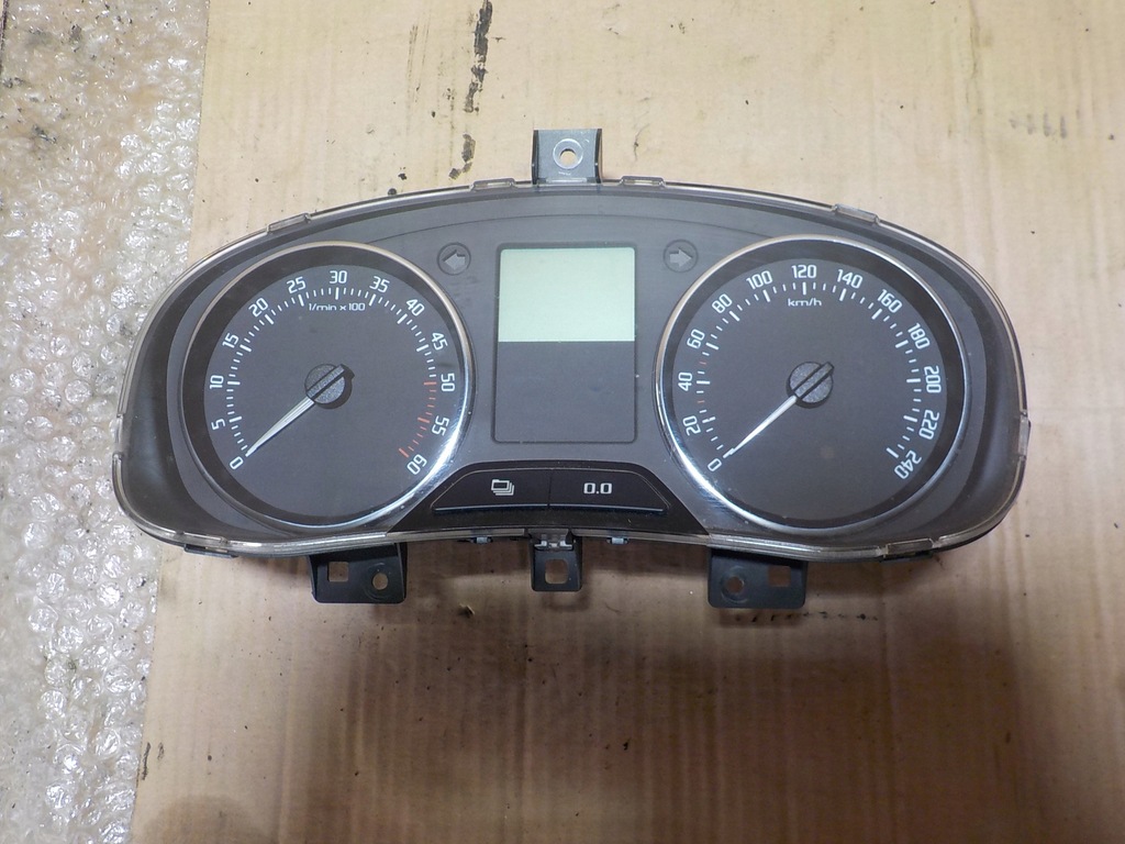 фото №6, Skoda fabia ii 1.6tdi счетчик приборы 5j0920810d