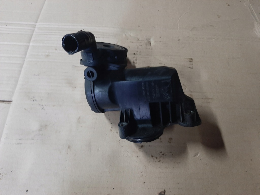 фото №1, Вентиляция картера fabia i 1.4 16v 036103464ad