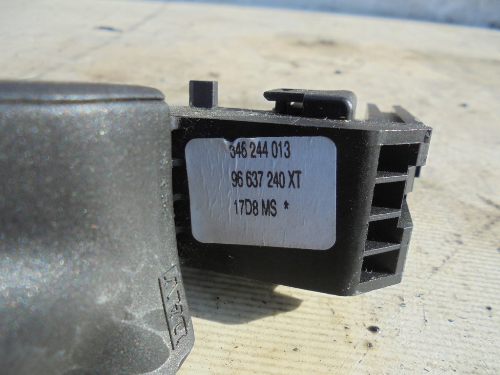 фото №2, Pilot радіо peugeot оригінальний номер 96637240xt