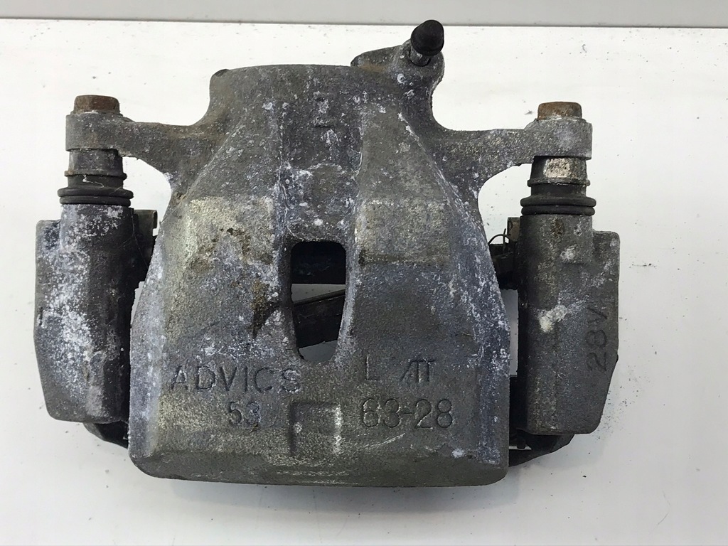 фото №1, Toyota rav4 iv 2.5h lift супорт передній лівий 2017