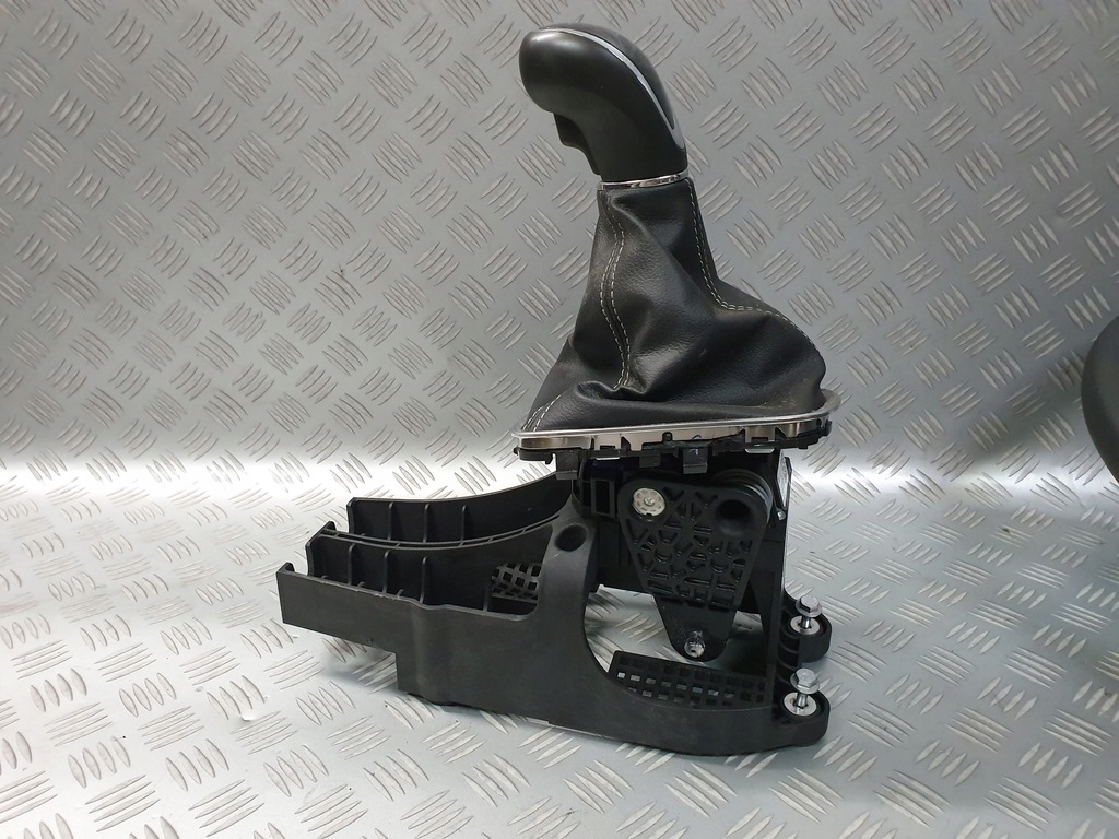 фото №10, Вибірник домкрат перемикання передач astra k 1.0t