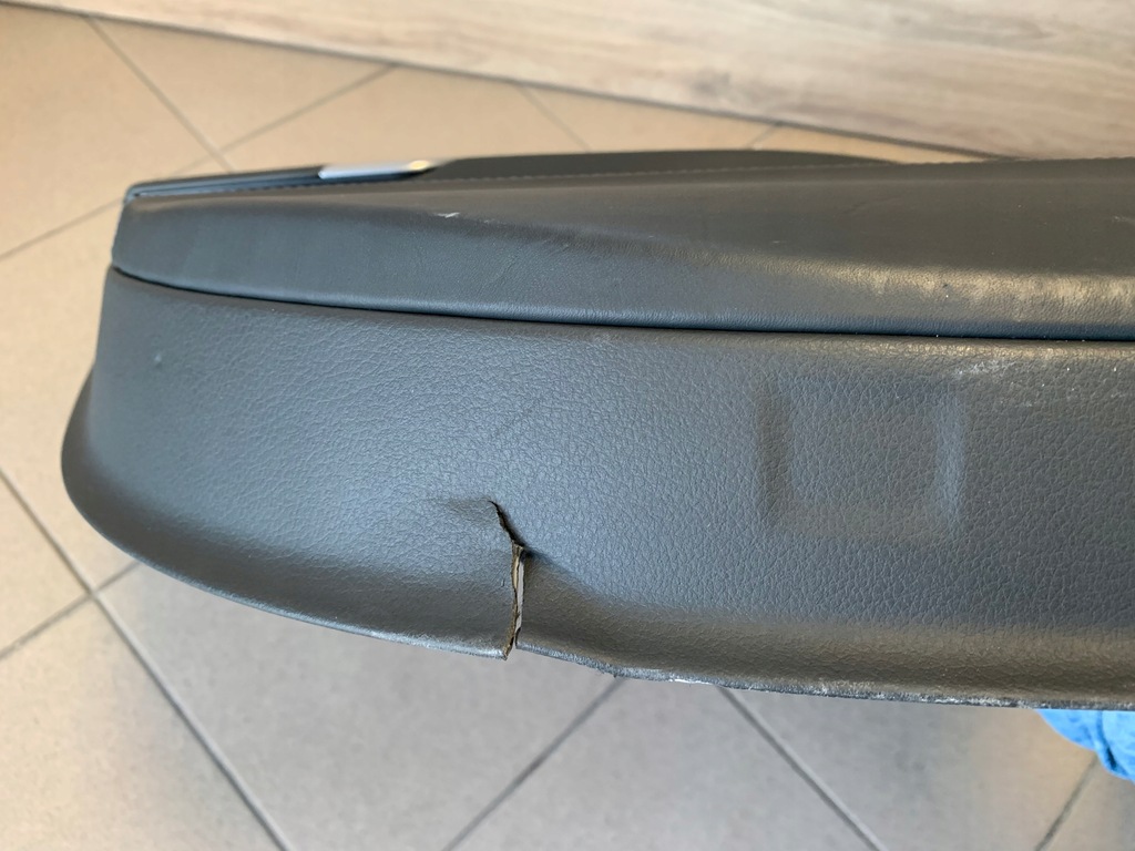 фото №6, Обивка обшивка lwey задняя audi a8 d4 long