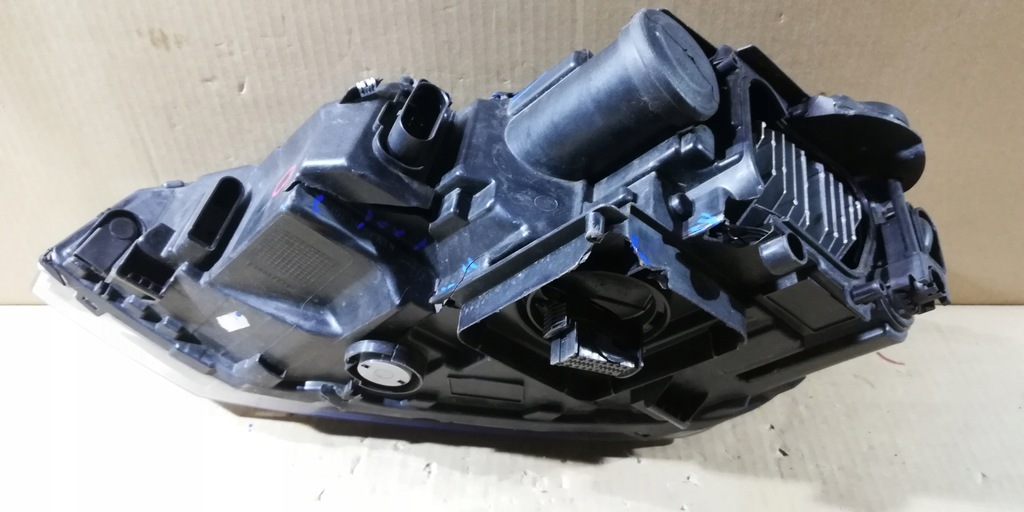 фото №15, Vw polo vi 6 2g1 led лампа правая передняя перед