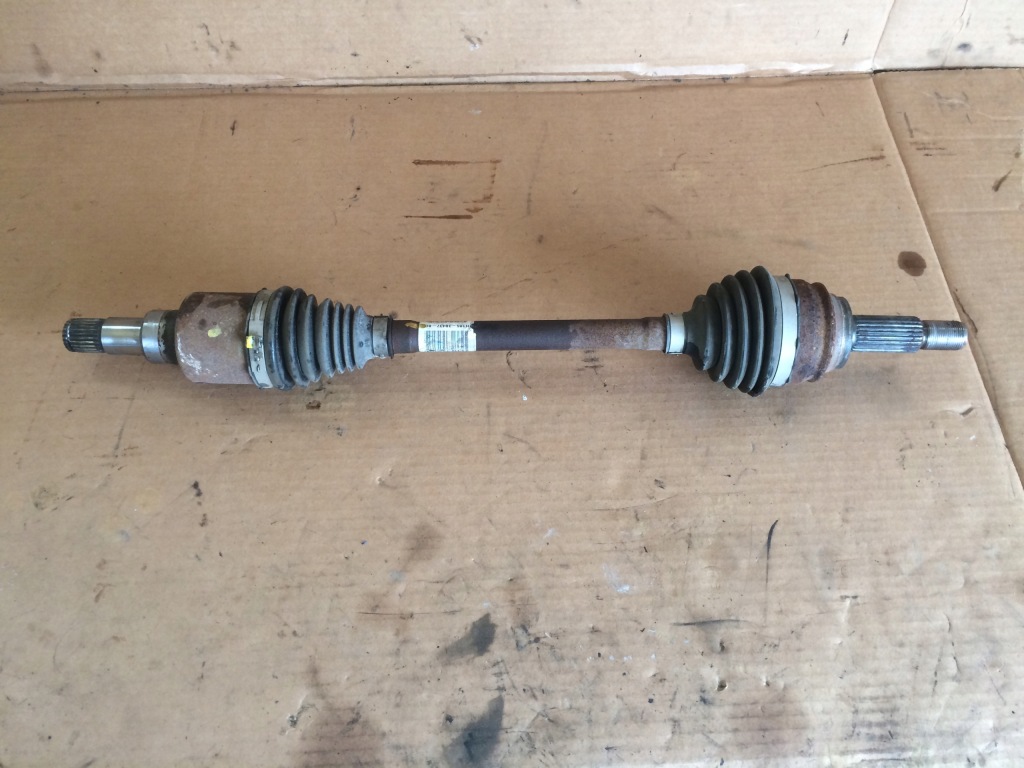 фото №1, Ford fiesta mk8 привідний вал ліва h1b5-3b437-bg 1.1 b