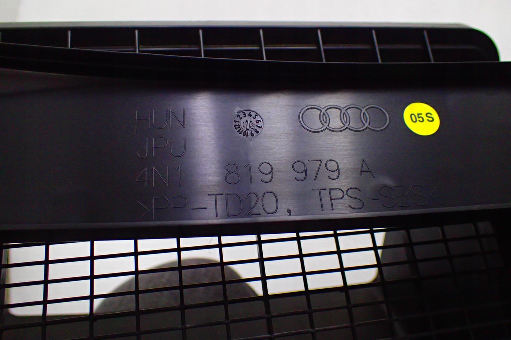 фото №5, Audi a8 4n d5 впуск повітря 4n1819904a 4n1819979a