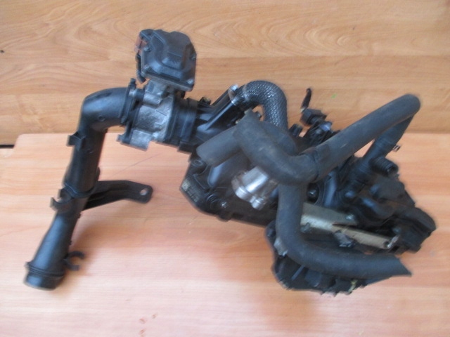 фото №10, Opel insignia astra j zafira c 2.0 cdti колектор всмоктуючий 55571993 кришки lux