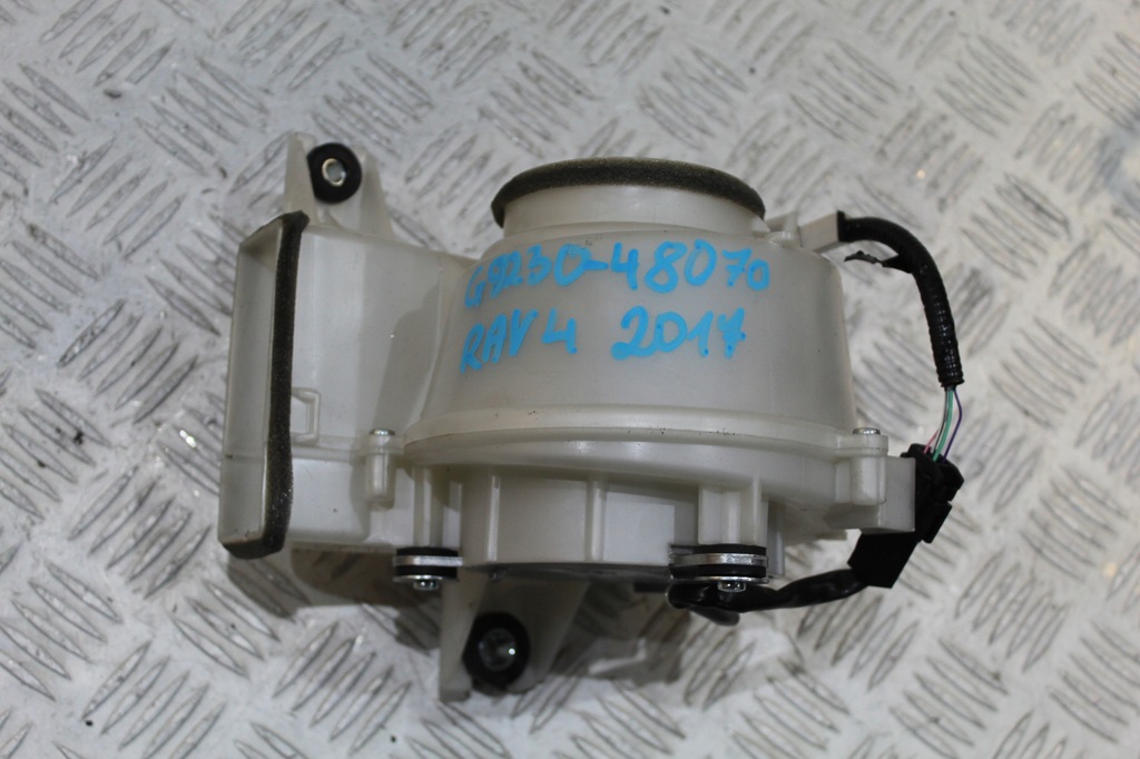 фото №1, Вентилятор повітродувка акумулятора rav4 iv 4 lift 2017