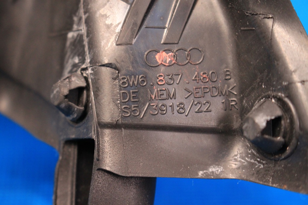 фото №8, Audi s5 f5 прокладка стекло правая coupe 2017r 8w6837480b