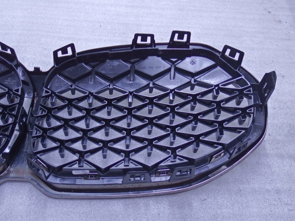 фото №4, Решётка радиатора решётка радиатора bmw f40 1 plaster соты 7450961