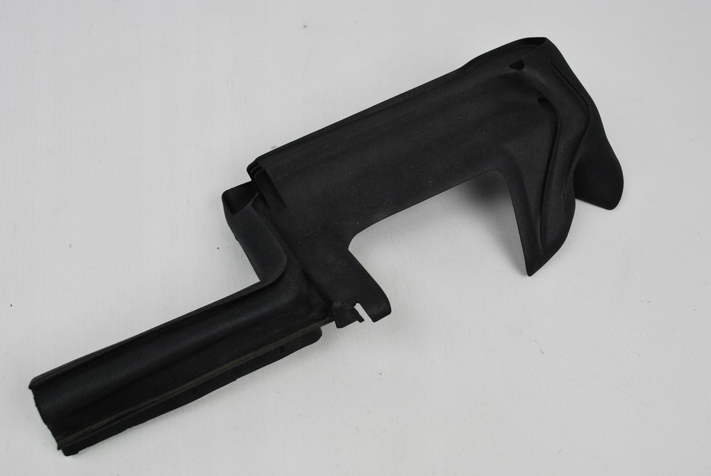 фото №1, Прокладка двері права audi r8 spyder 4s7831722a