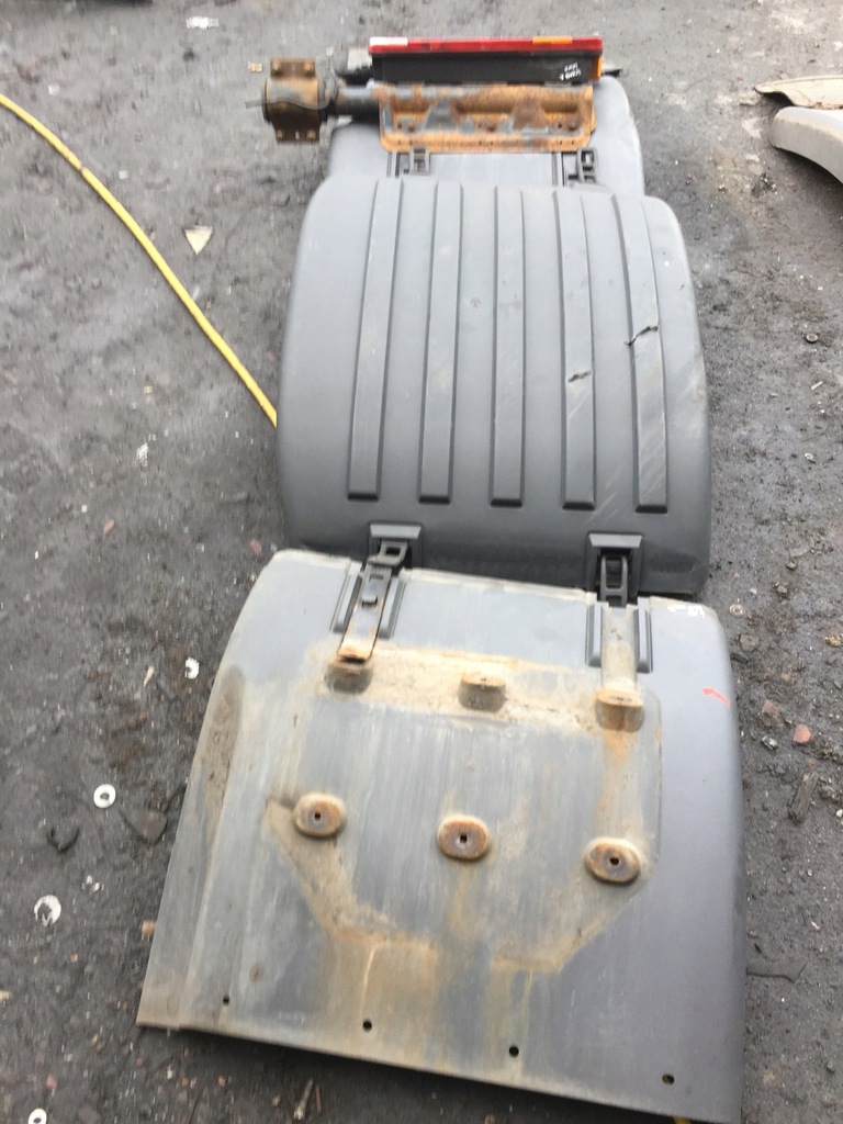 фото №3, Підкрилок крила кронштейн лівий задня scania r 480