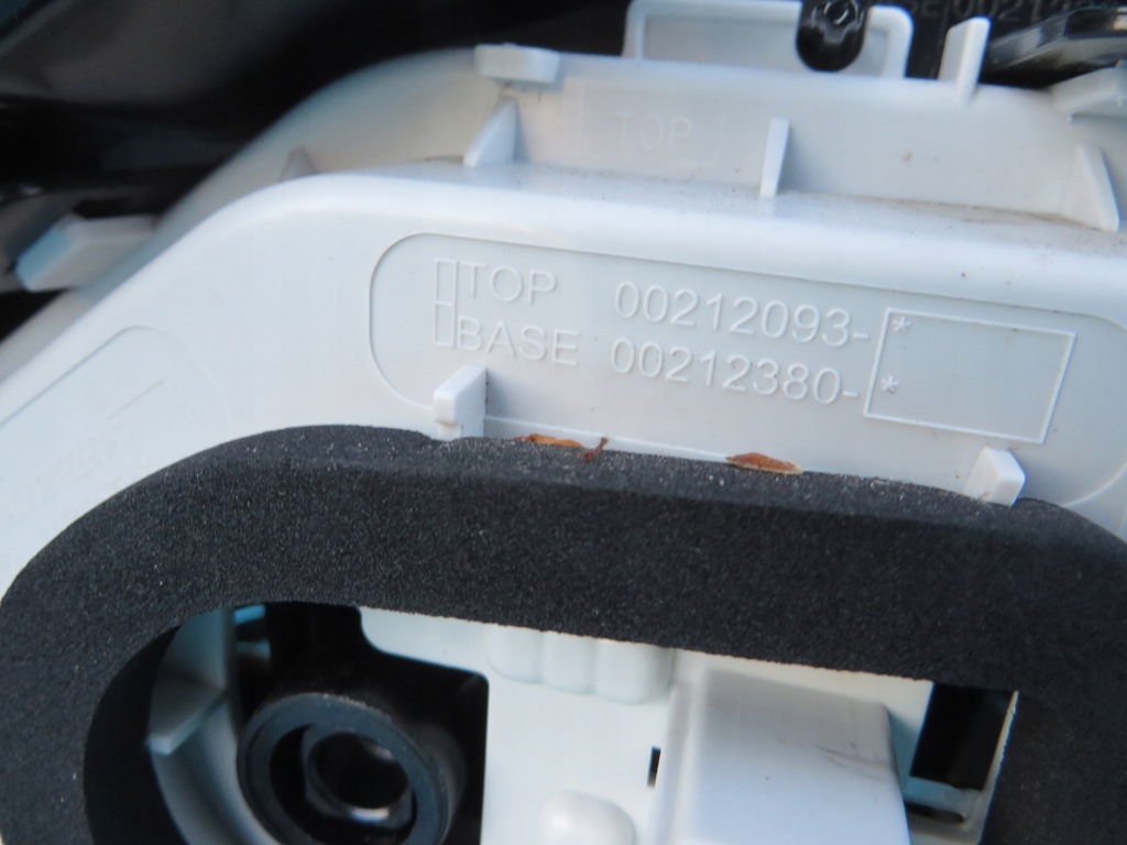 фото №13, Vw t-cross лампа задняя правая задняя led 2gm945096c