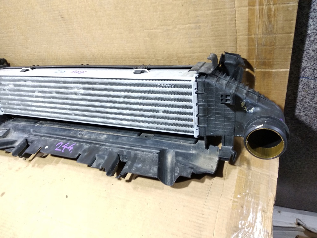 Mercedes c e klasa 204 212 радіатор інтеркулер в Україні