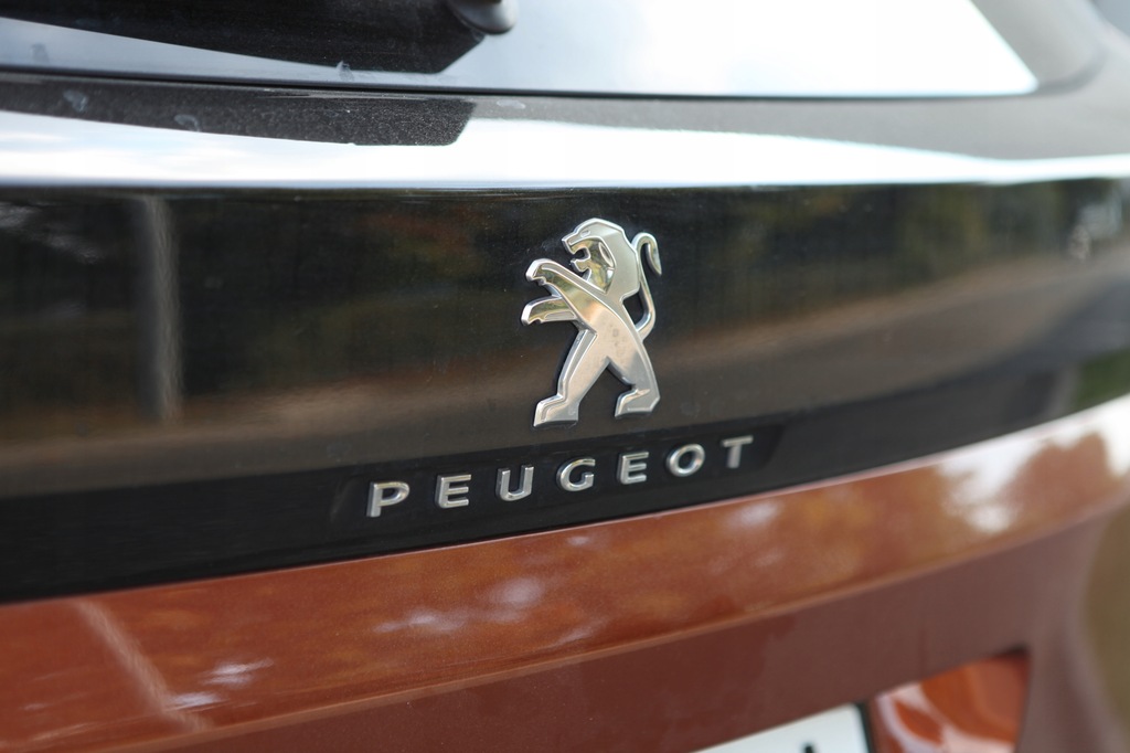 фото №11, V&s електрична кришка багажника багажника peugeot 3008 2016